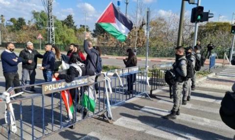اعتقال مواطنة من قباطية أثناء زيارتها لأسير في سجن مجدو