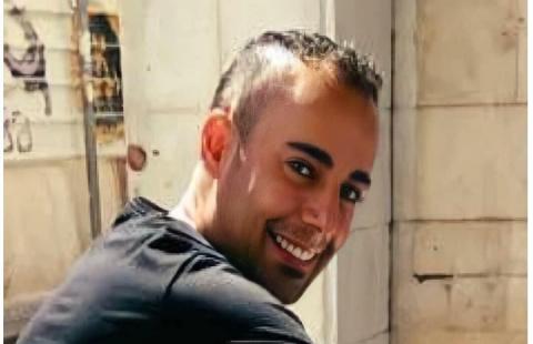 الشاب عمار أبو رميلة.jpg