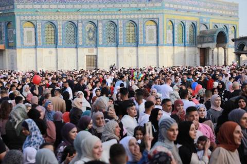 صلاة عيد الفطر في المسجد الاقصى