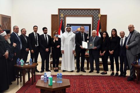 الرئيس محمود عباس، أثناء تكريم الشهيدة شيرين ابو عاقلة