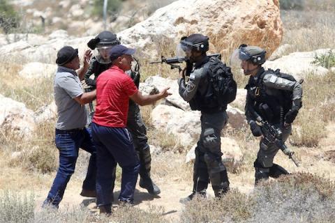 فلسطيني ينتزع قرارا من محكمة إسرائيلية بوقف هدم منشأة جنوب بيت لحم