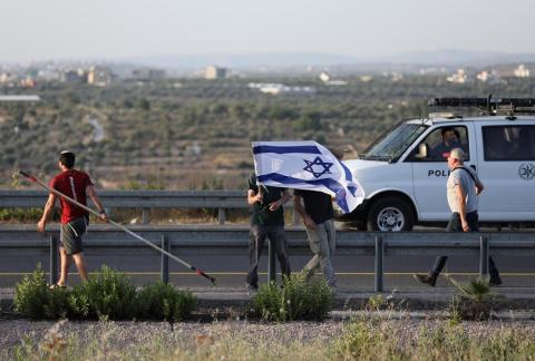 مستوطنون يحاولون اقتحام قرية عزبة الطبيب قرب قلقيلة