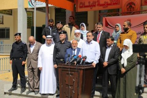 وفد من المجلس التشريعي ورئاسة متابعة العمل الحكومي، ووزارة التعليم يتفقد امتحانات الثانوية العامة  1.jpeg