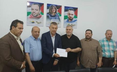 اجتماع عقد بين لازاريني ولجنة المتابعة للقوى الوطنية والإسلامية في قطاع غزة.jpg