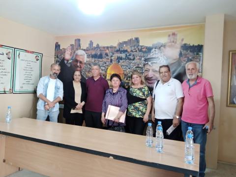 المكتب الاداري لمنطقة صور بالاتحاد العام لنقابات عمال فلسطين يقيم ندوة حوارية تثقيفية في مخيم البص