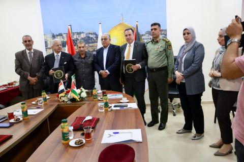 "اللجنة الوطنية للتربية والثقافة" وجامعة الاستقلال توقعان اتفاقية ضمن المنحة العراقية لدعم التراث بالقدس