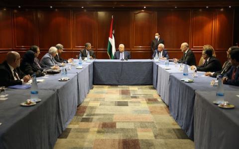 الرئيس الفلسطيني محمود عباس يلتقي مع السفراء العرب في قبرص.JPG