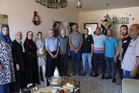 "الأشبال والزهرات بفتح " تكرم أوائل الطلبة على مستوى فلسطين في الثانوية العامة .