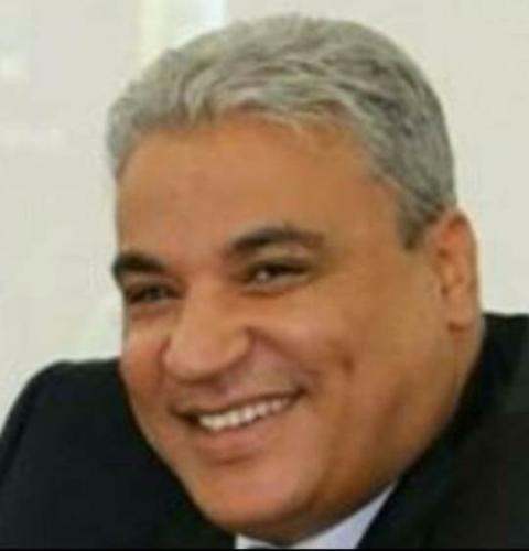 عادل السعدني.jpg