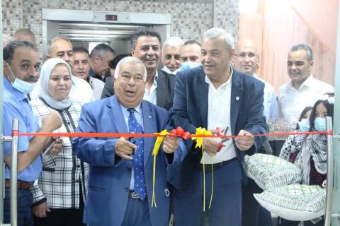 برعاية الرئيس محمود عباس .. الهلال الاحمر يفتتح القسم الجديد للتأهيل الطبي بخان يونس.jpg