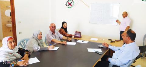 النضال الشعبي تفتتح دورة للغة العبرية في مدينة دورا