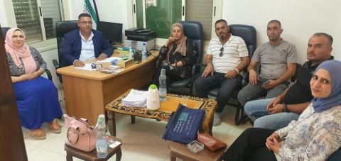 الجبهة خلال اجتماع لفرع شمال الخليل