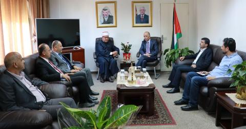 البكري والتميمي يبحثان سبل حماية وتسجيل الأراضي الوقفية