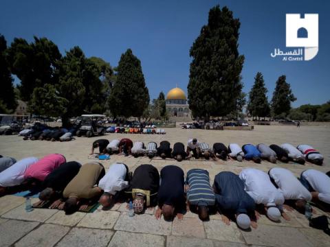 صلاة الجمعة في المسجد الأقصى 7.jpg