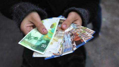 مشروع الحماية الاجتماعية الطارئ.jpg