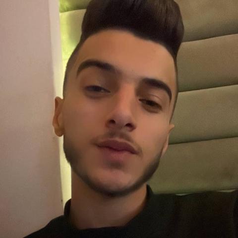 الشهيد الفتى مؤمن ياسين جابر.jpg