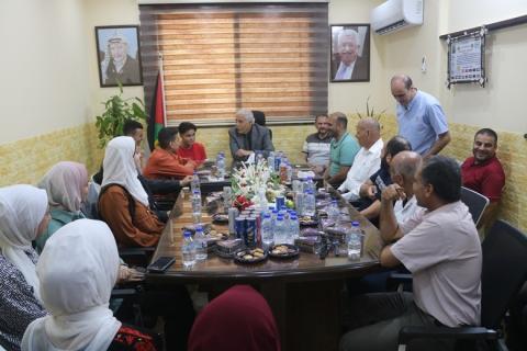 الوزير أبو النجا يكرم أوائل الثانوية العامة على مستوى فلسطين من سكان محافظة غزة