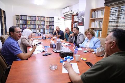 تشكيل لجنة لإقرار خطة عمل مساندة للأسرى في سجون الاحتلال ومنهم الأسرى الصحفيون 1.jpg