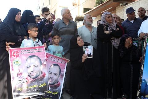 رسالة لكافة المعتقلين بأن من يخوض اضراباً مفتوحاً عن الطعام سيواجه نفس المصير
