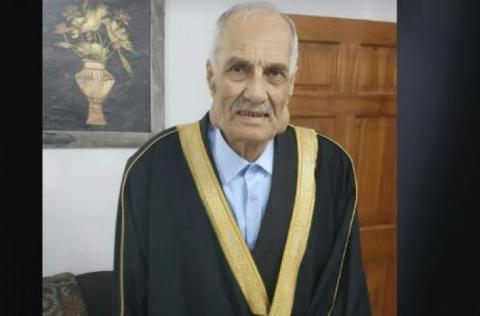 نبيل العزة.jpg