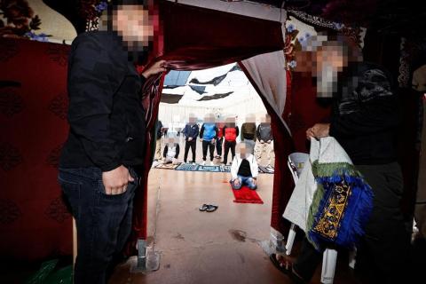 حياة الأسرى في السجون  6.jpg