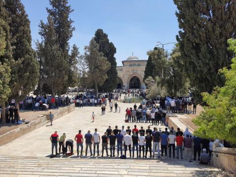صلاة الجمعة في المسجد الأقصى المبارك 1.jpg