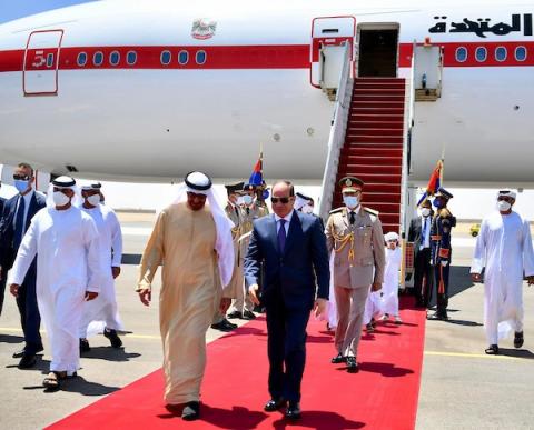 الرئيس المصري عبد الفتاح السيسي يستقبل صاحب السمو الشيخ محمد بن زايد آل نهيان رئيس دولة الامارات العربية المتحدة الشقيقة.jpg
