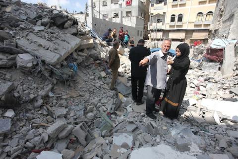 طائرة غادرة تخطف حلم عبير من بين يديها 6.jpg
