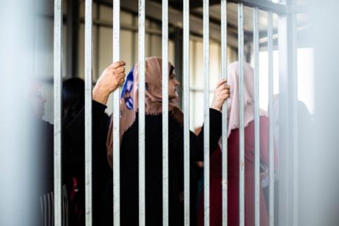 ظروف حياتية صعبة تعيشها الأسيرات في سجن الدامون.jpg