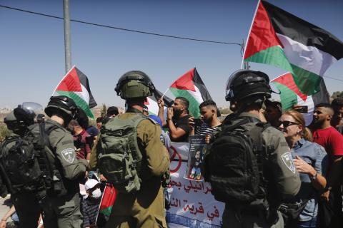 القدس - مسيرة دعم واسناد للأسير المريض ناصر أبو حميد، وتضامناً مع أهالي بلدة النبي صمؤيل ،امام حاجز الجيب العسكري شمال غرب القدس 22.jpg