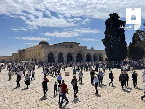 الأجواء في المسجد الأقصى المبارك عقب صلاة الجمعة.jpg