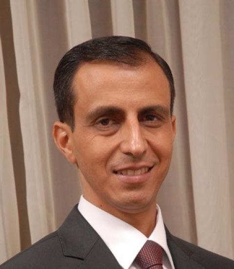 الدكتور خير مبيضين.jpg