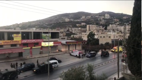 الجيش الإسرائيلي يصيب فلسطيني على حاجز حوارة جنوب نابلس