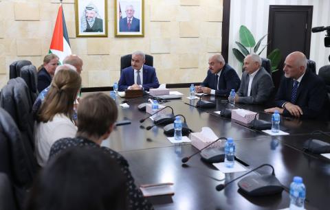 وفد ستافنجر النرويجية يختتم زيارته لنابلس