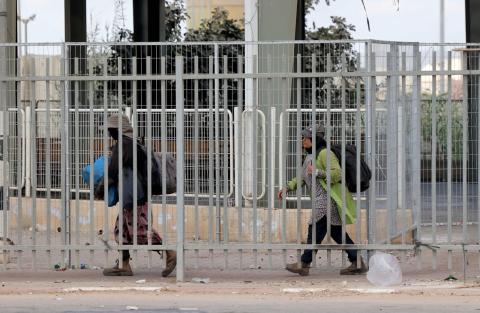 حاجز الجلمة  تصوير.. الفرنسية 2.jpg