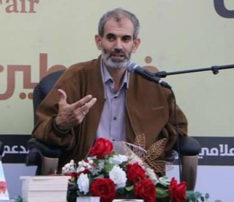 فراس حج محمد- معرض الكتاب 2022.jpg