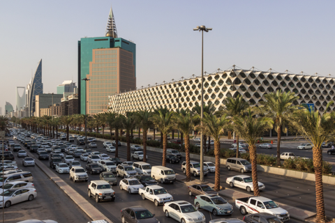 كتيب القيادة بمسؤولية في المملكة العربية السعودية