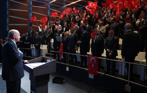 الرئيس التركي رجب طيب أردوغان يلتقي مع المغتربين الأتراك في الولايات المتحدة.jpg