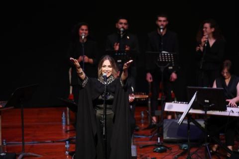 الفنانة الفلسطينية دلال أبو آمنة تشارك في مهرجان القدس 2022 تحت شعار انهضي يا قدس في مدينة القدس.jpg