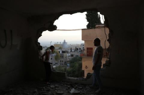 إدارة بايدن تمارس ضغوطا على السلطة الفلسطينية لتهدئة الوضع بالضفة