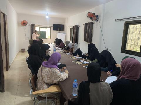 مركز شباب الأمة يطلق الدورة التدريبية (الخــط العــربي)