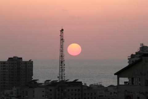 غروب الشمس فوق بحر مدينة #غزة 2.jpg