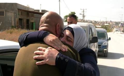الافراج عن الأسيرة منى قعدان من عرابة