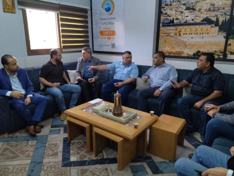 قيادة حركة المقاومة الشعبية تزور فضائية وصوت الأقصى