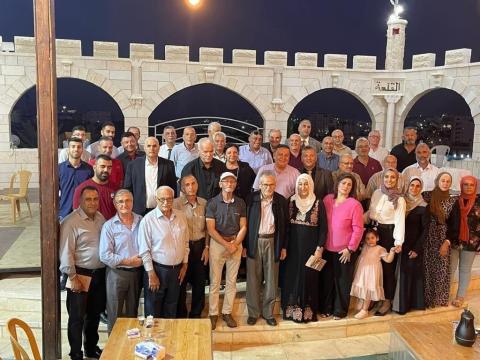 "مجموعة الإخوة المقدسيين" تكرّم الأديب محمود شقير