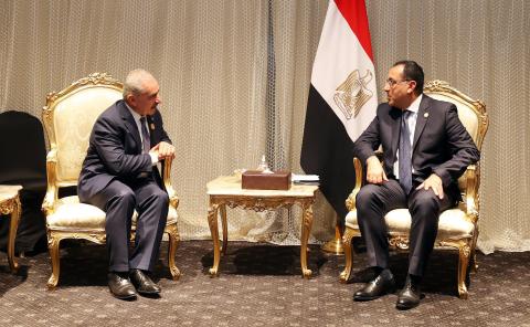 رئيس الوزراء يلتقي نظيره المصري على هامش قمة المناخ.jpg