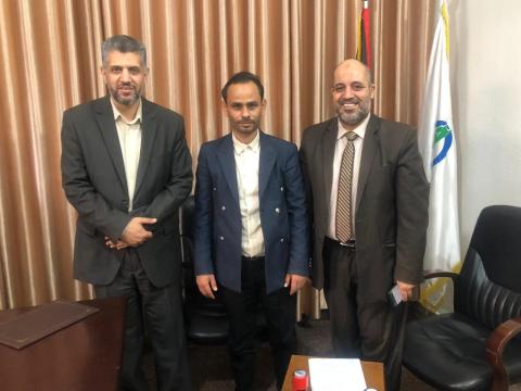 المركز العربي للأبحاث والدراسات الإعلامية بدولة فلسطين يوقع اتفاقية تعاون مع كلية العودة الجامعية في غزة