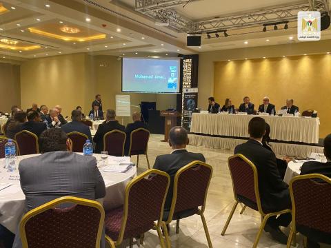 العسيلي: نعمل على إنجاز قانونين لتشجيع الاستثمار والتجارة الإلكترونية