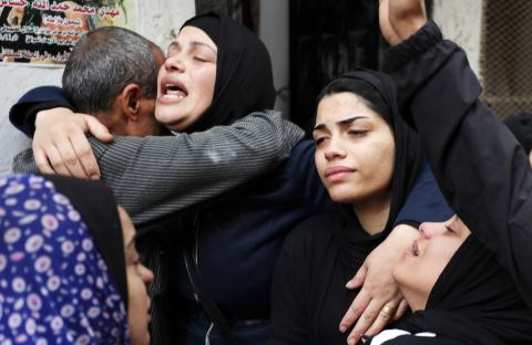 تشييع جثمان الشهيد مهدي حشاش (15 عاما) لمثواه الاخير في مخيم بلاطة قرب نابلس 1.jpg