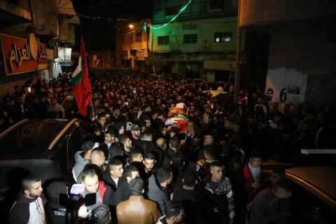 تشييع جثمان الشهيد محمد بدارنة (25 عاما) إلى مثواه الأخير في بلدة يعبد قرب جنين.. تصوير - عدي دعيبس 77.jpg